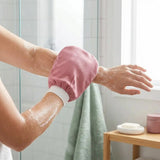 Exfoliating Mitt in use
